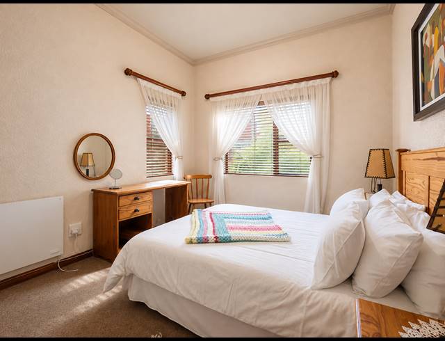3 BEDROOM TOWNHOUSE FOR SALE IN ARCON PARK
